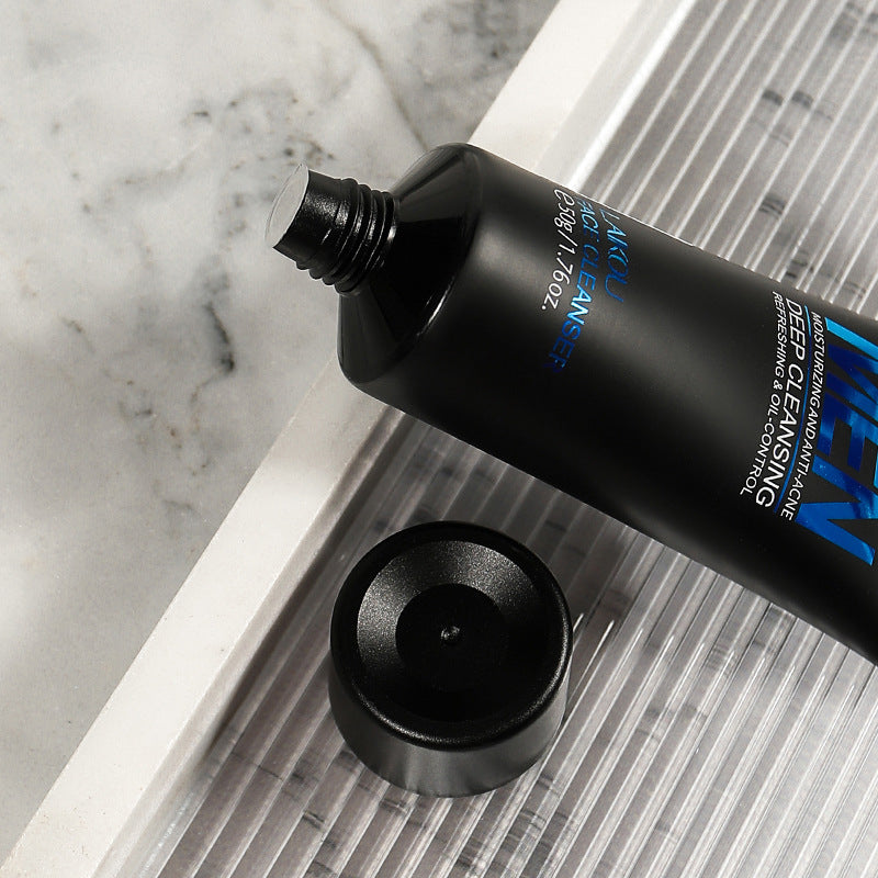 Deep Cleanse Men's Facial Scrub Cleanser - 50g